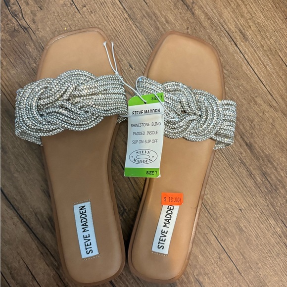 Steve Madden Silver Rhinestone Sandals - Picture 1 of 1